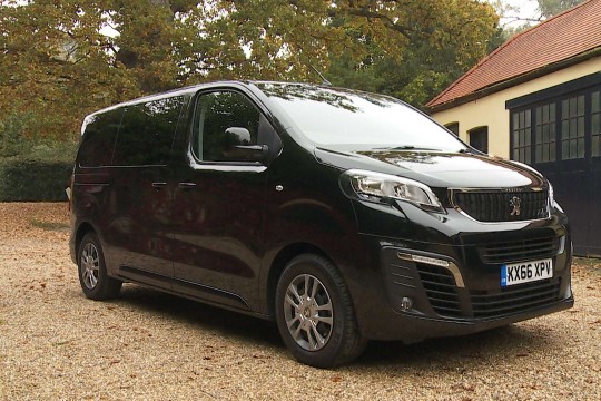 Peugeot Traveller Minivan Standard 2.0 BlueHDi 180 Business EAT8 Start+Stop 5Seat